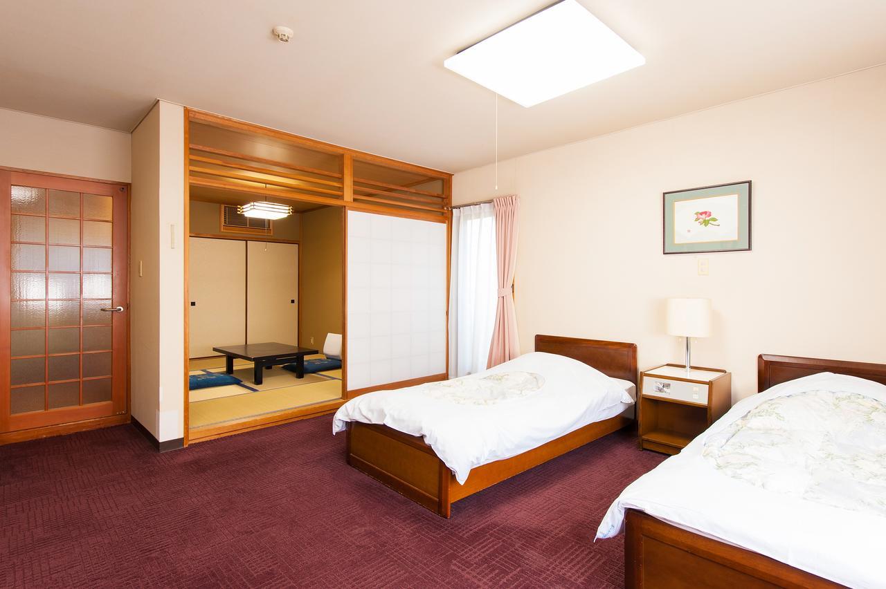 Watarase Onsen Hotel Yamayuri Hongu Kültér fotó
